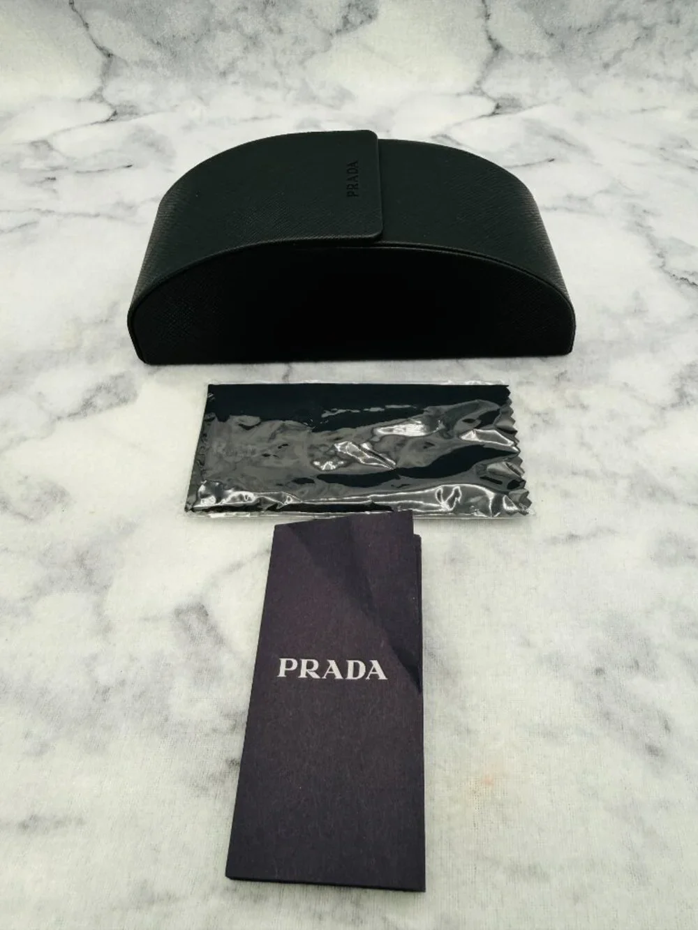Prada Sunglasses Case,Black Magnetic Clamshell Case,Cleaning Cloth,Auth Card - Picture 4 of 11